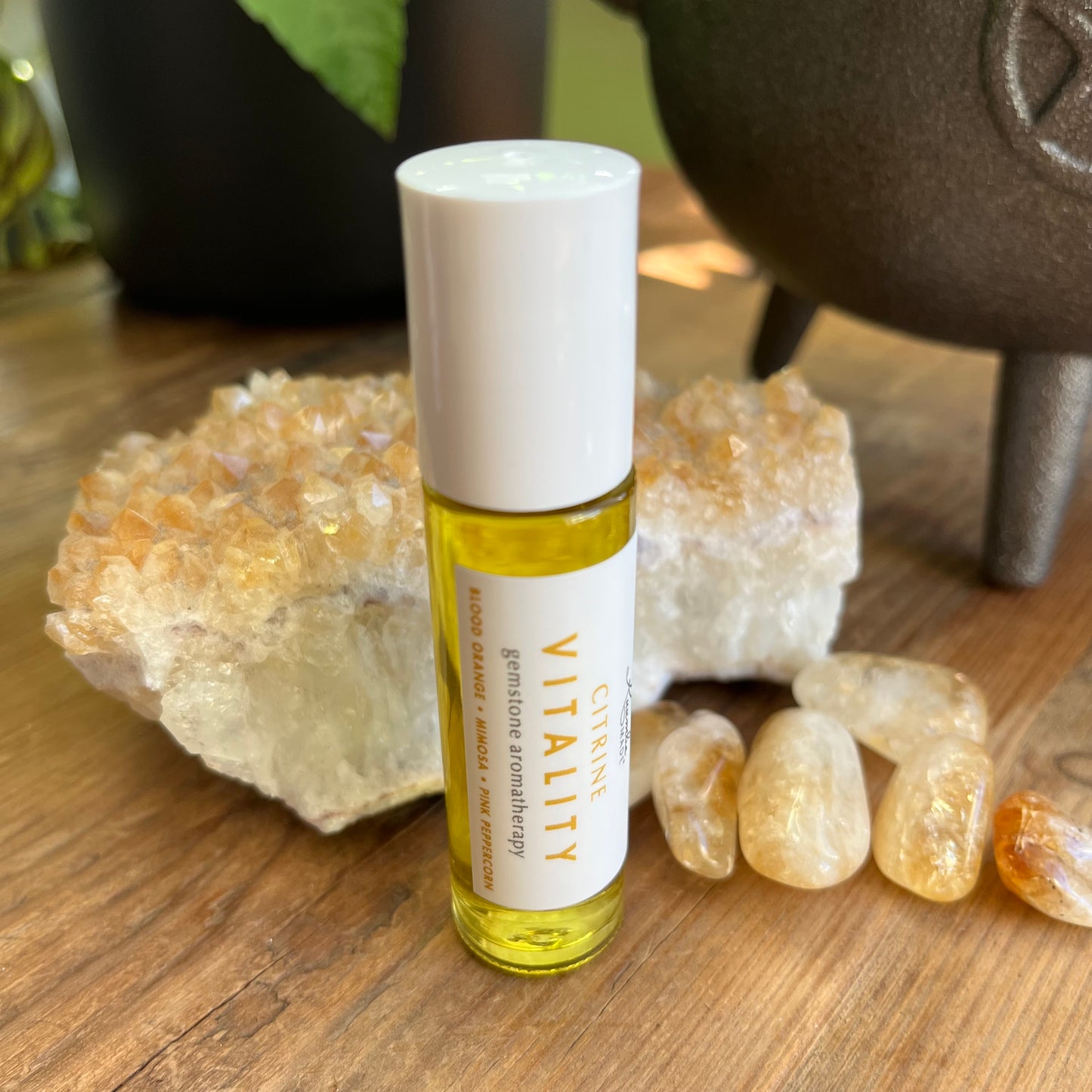 Citrine Vitality Roller combines vibrant citrus, exotic florals to awaken your senses with a citrine gemstone rollerball to enhance its radiant energy, 