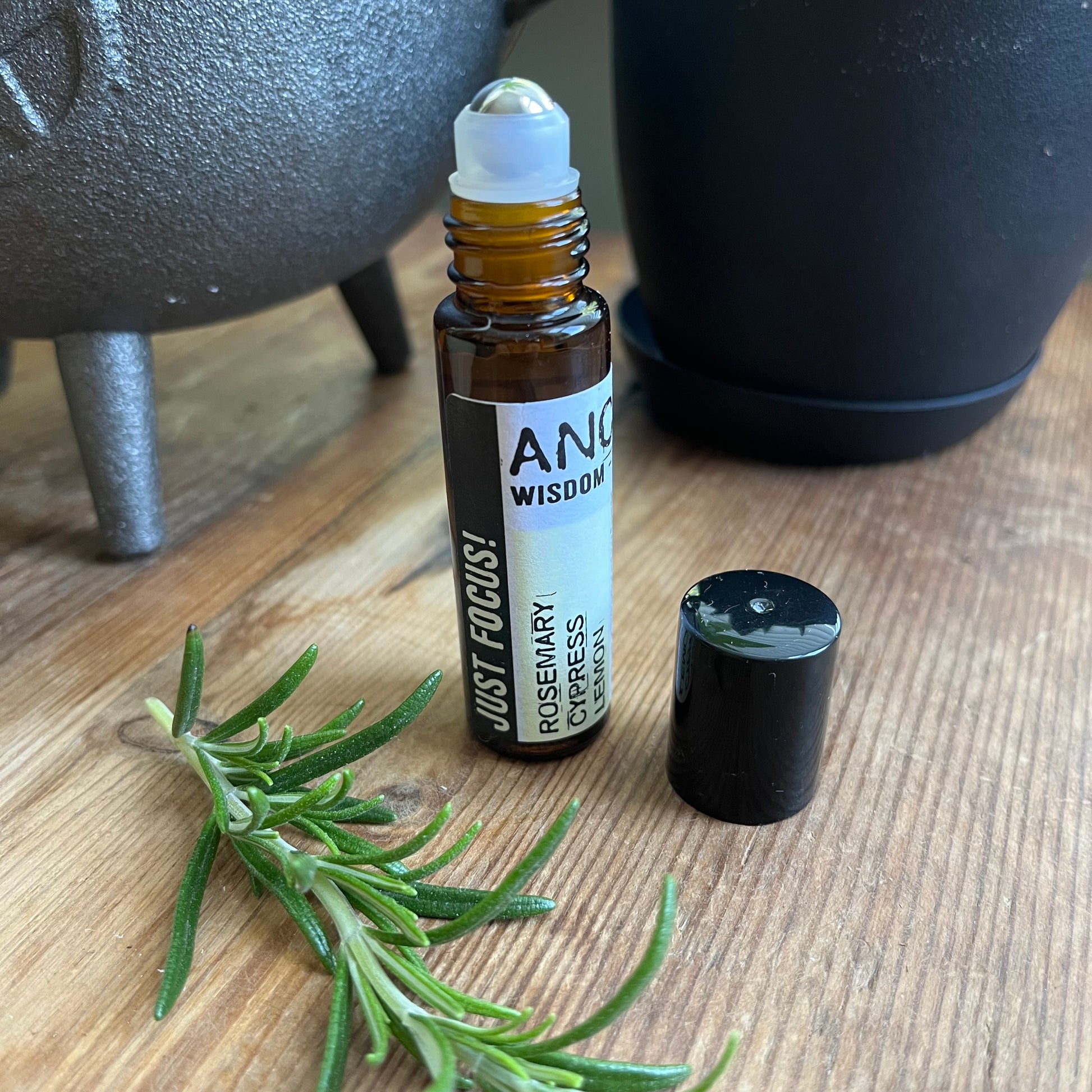 10ml essential oil blend rollerball to help with focus.