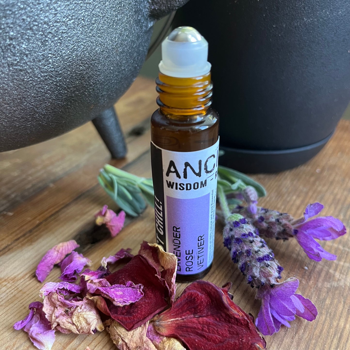 Just chilli rollerball with essential oils of Lavender, Vetiver and Rose in a soothing vitamin E carrier oil to promote relaxation and calm.